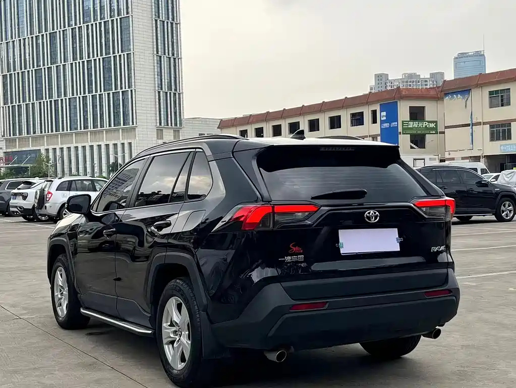 TOYOTA RAV4 RONGFANG 2022