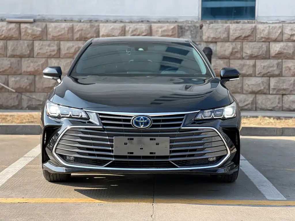 TOYOTA AVALON 2022