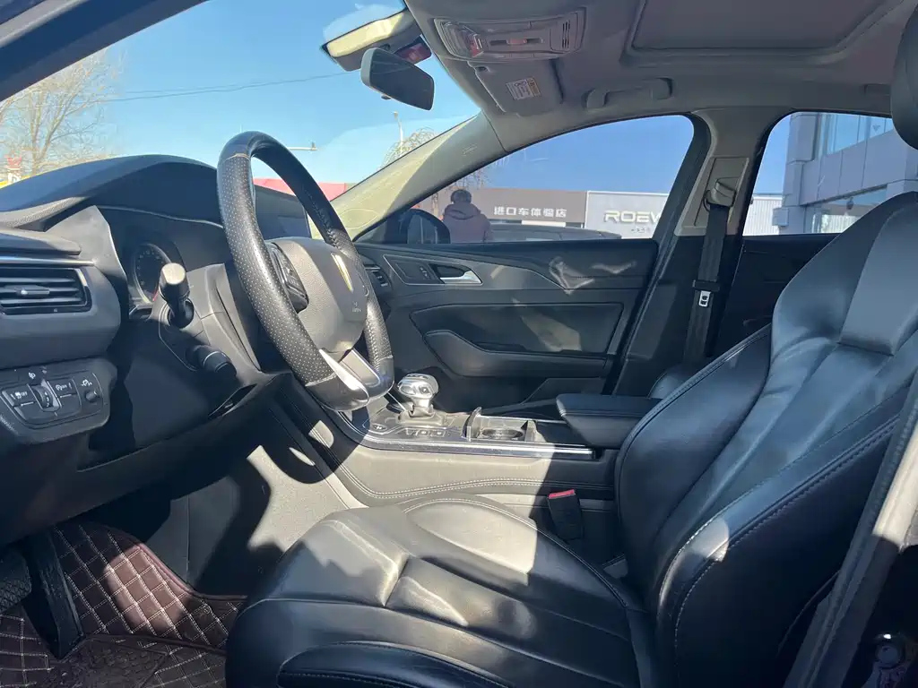 HONGQI H5 2021
