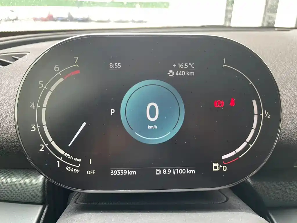 MINI CLUBMAN 2023