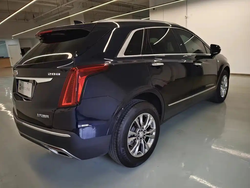 CADILLAC XT5 2022