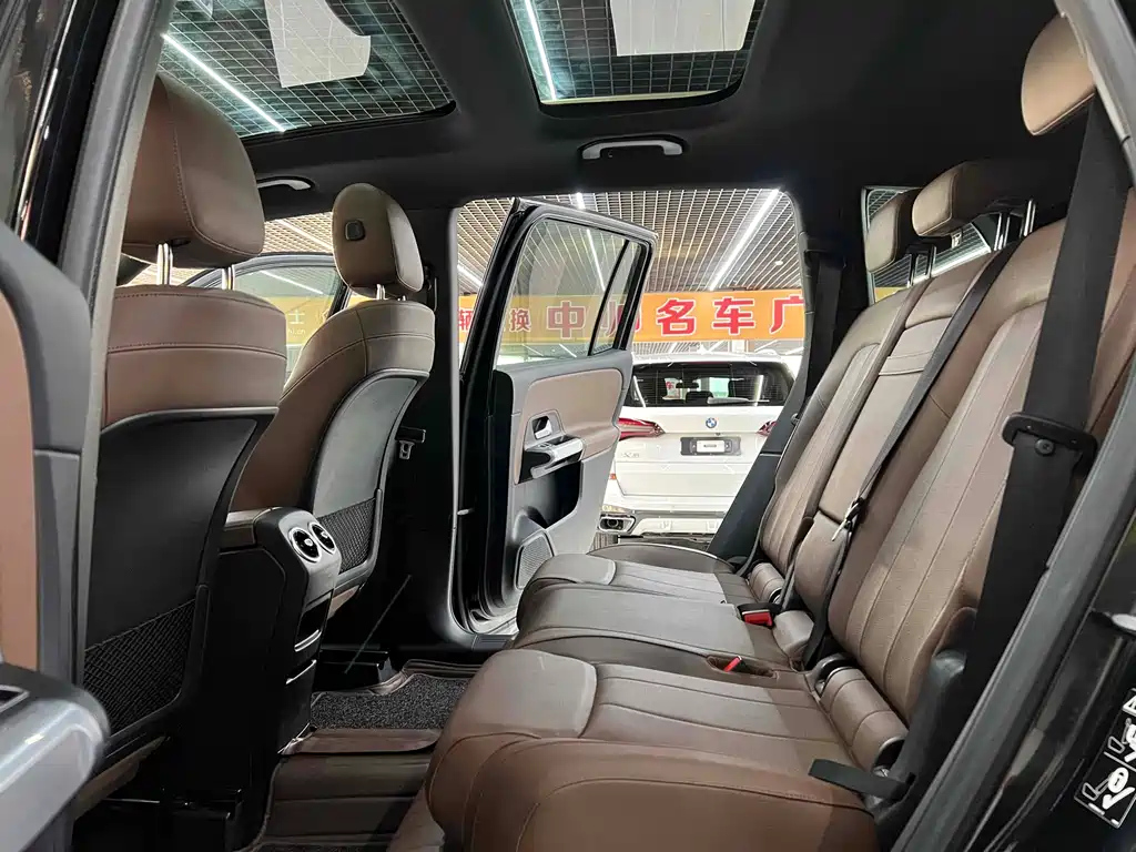 MERCEDES BENZ GLB 2020