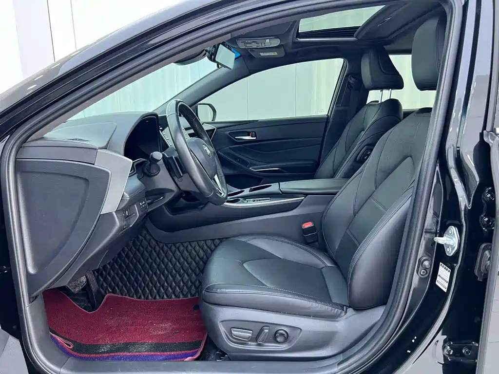 TOYOTA AVALON 2022