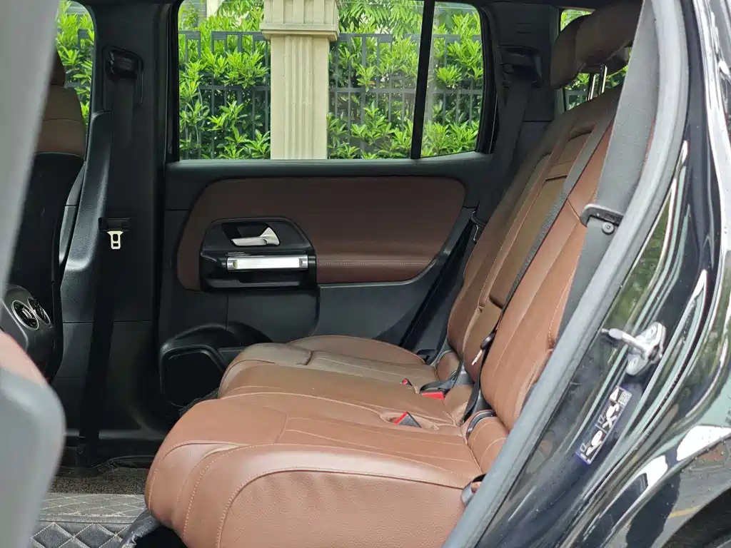 MERCEDES BENZ GLB 2021