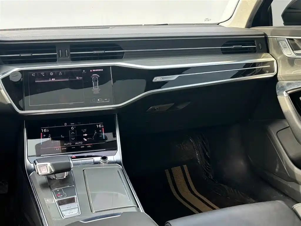 AUDI A6L 2023