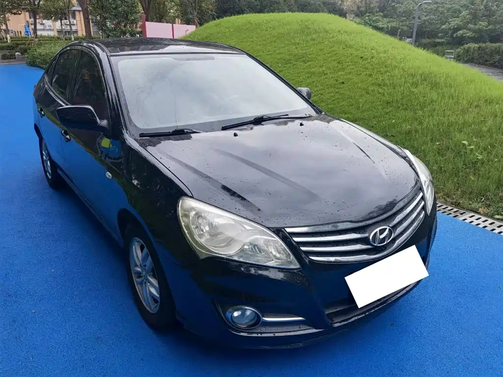 HYUNDAI CELESTA 2012