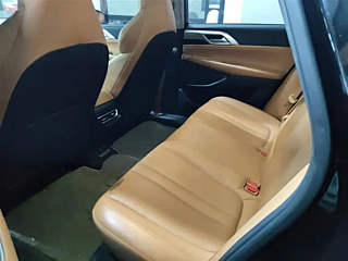 XPENG MOTORS P5
