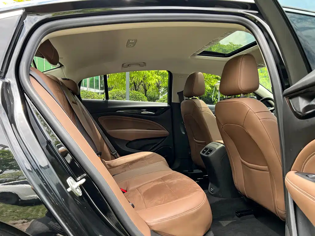 BUICK REGAL 2020