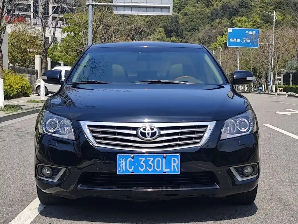 TOYOTA CAMRY 2010