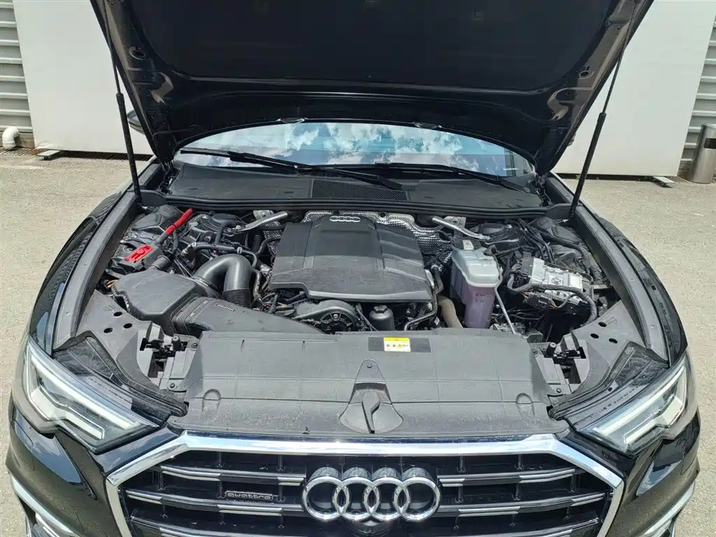 AUDI A6L 2023