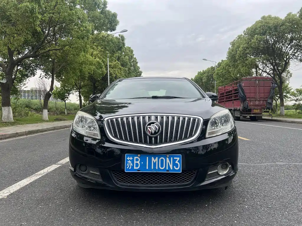 BUICK EXCELLE 2012