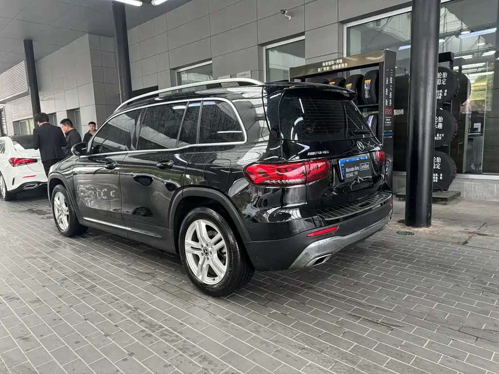 MERCEDES BENZ GLB 2022