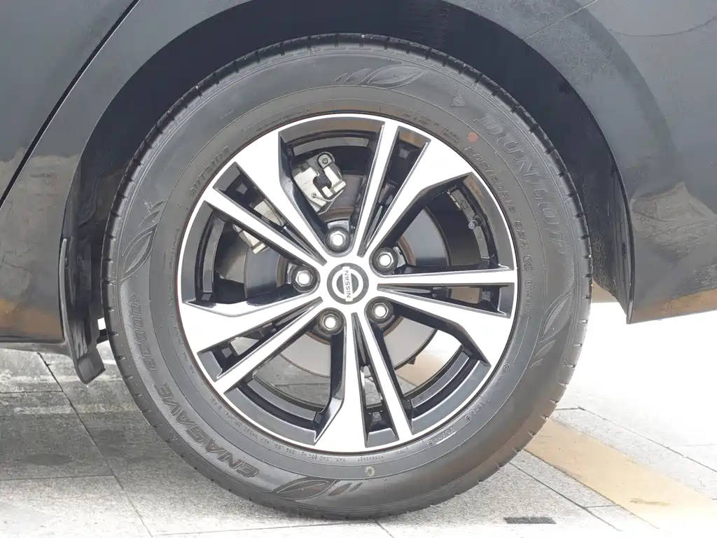 NISSAN SYLPHY 2021