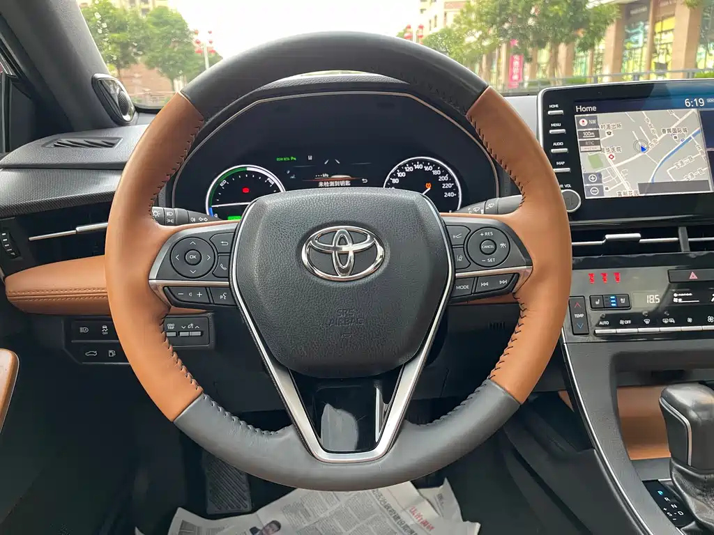 TOYOTA AVALON 2019