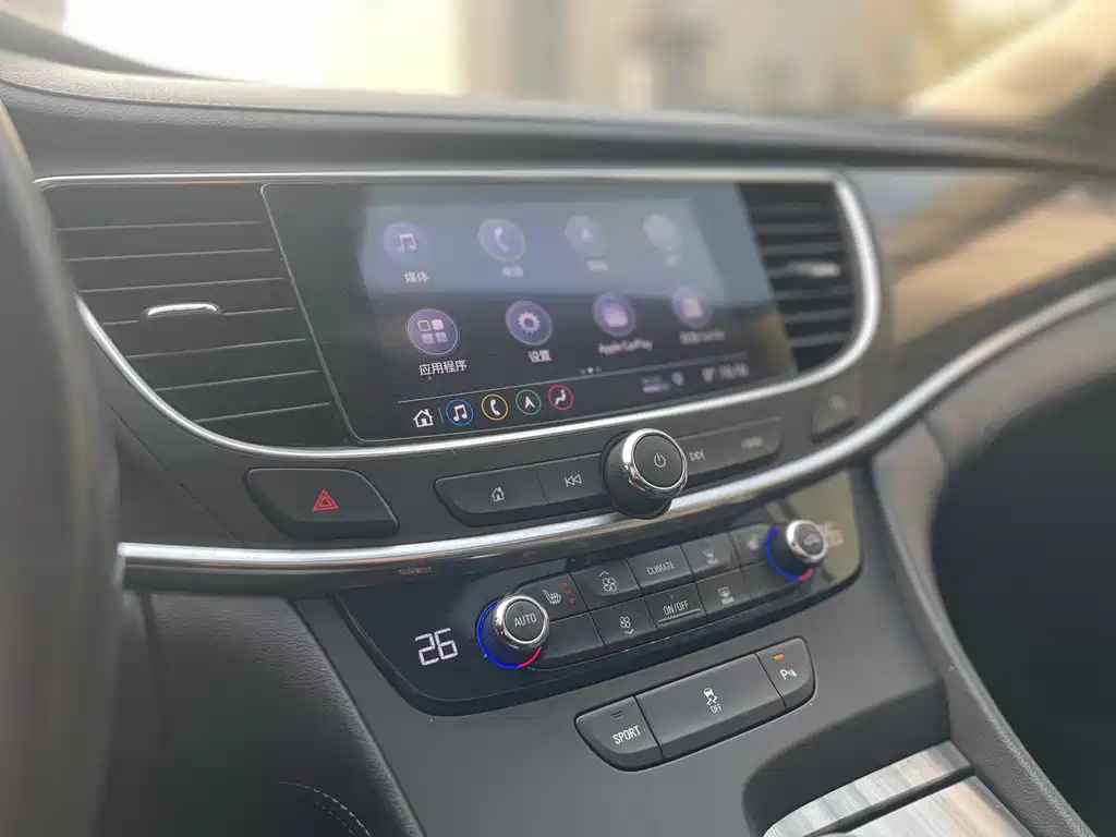 BUICK LACROSSE 2020