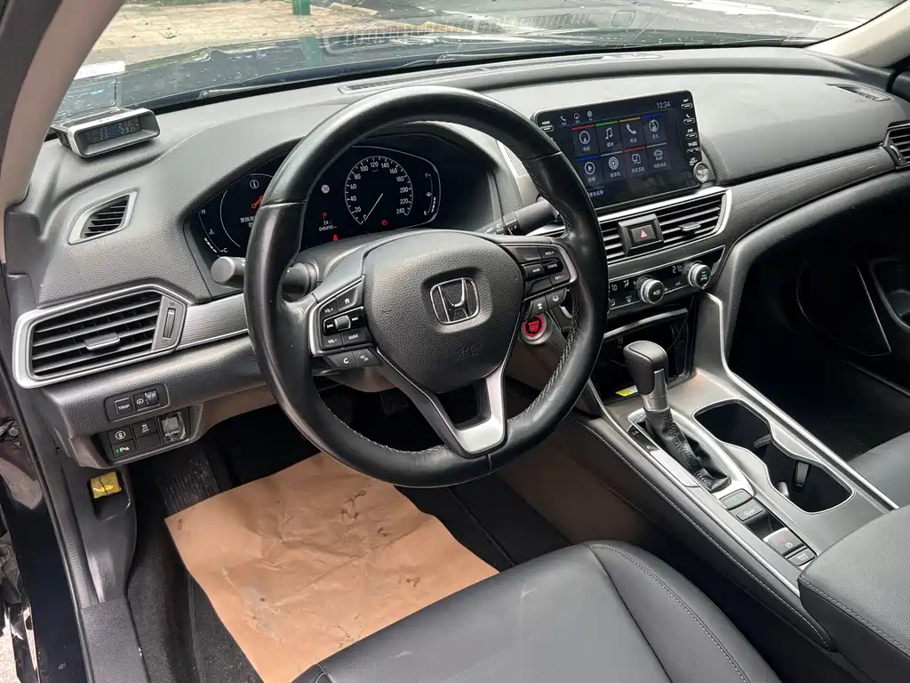 HONDA ACCORD 2021