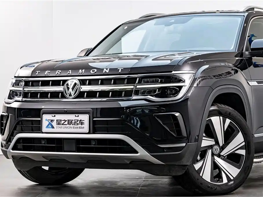 VOLKSWAGEN TOURAN 2022
