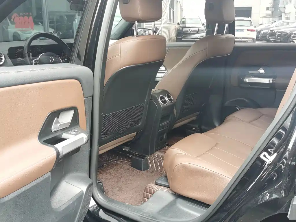MERCEDES BENZ GLB 2022
