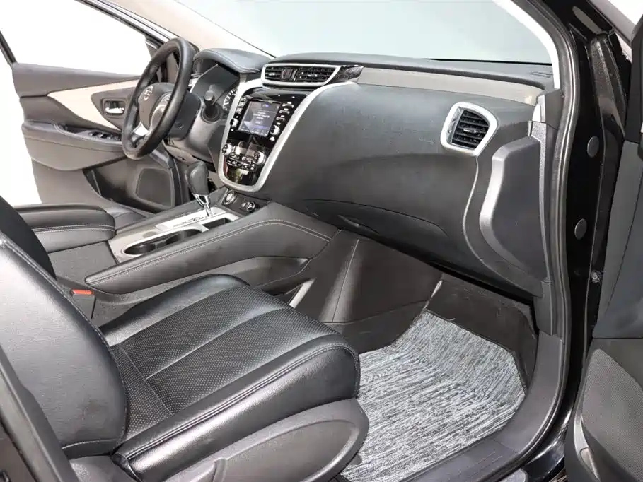 NISSAN MURANO 2022