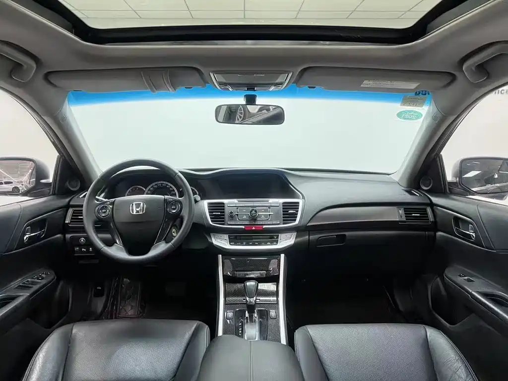 HONDA ACCORD 2015