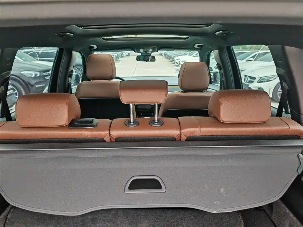 MERCEDES BENZ GLB 2022