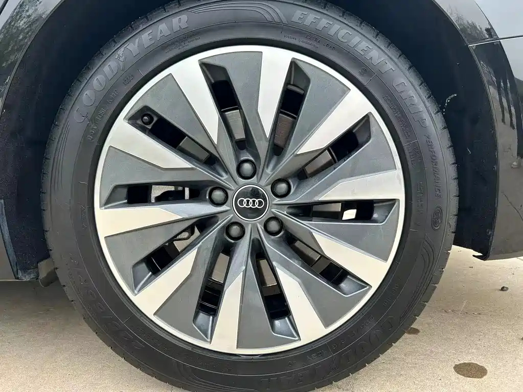 AUDI A6L 2023