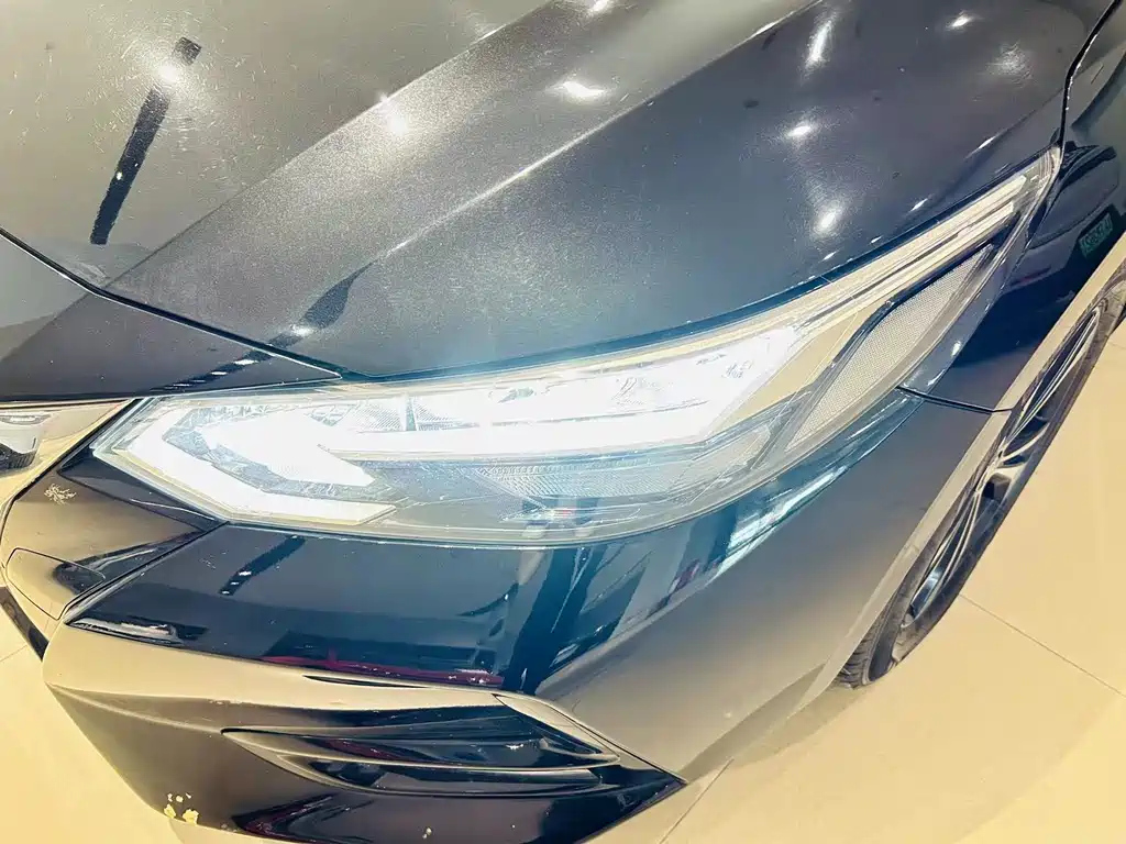 NISSAN SYLPHY 2020