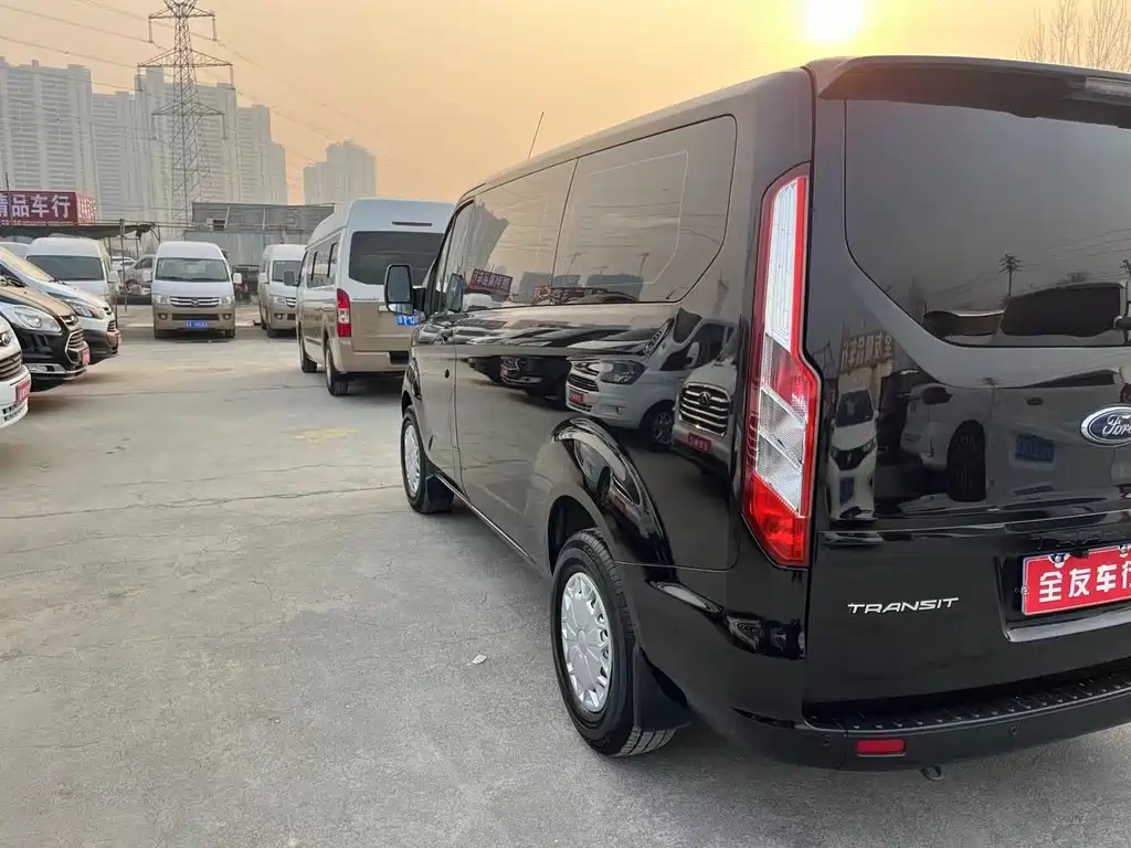 FORD TRANSIT 2021