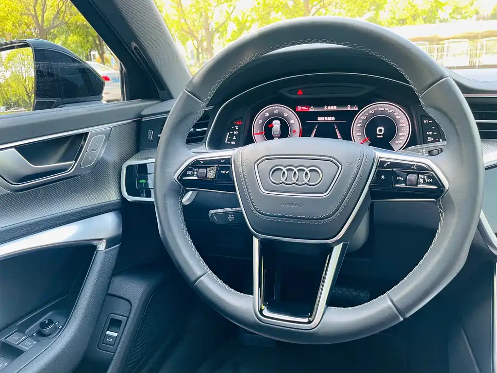 AUDI A6L 2023