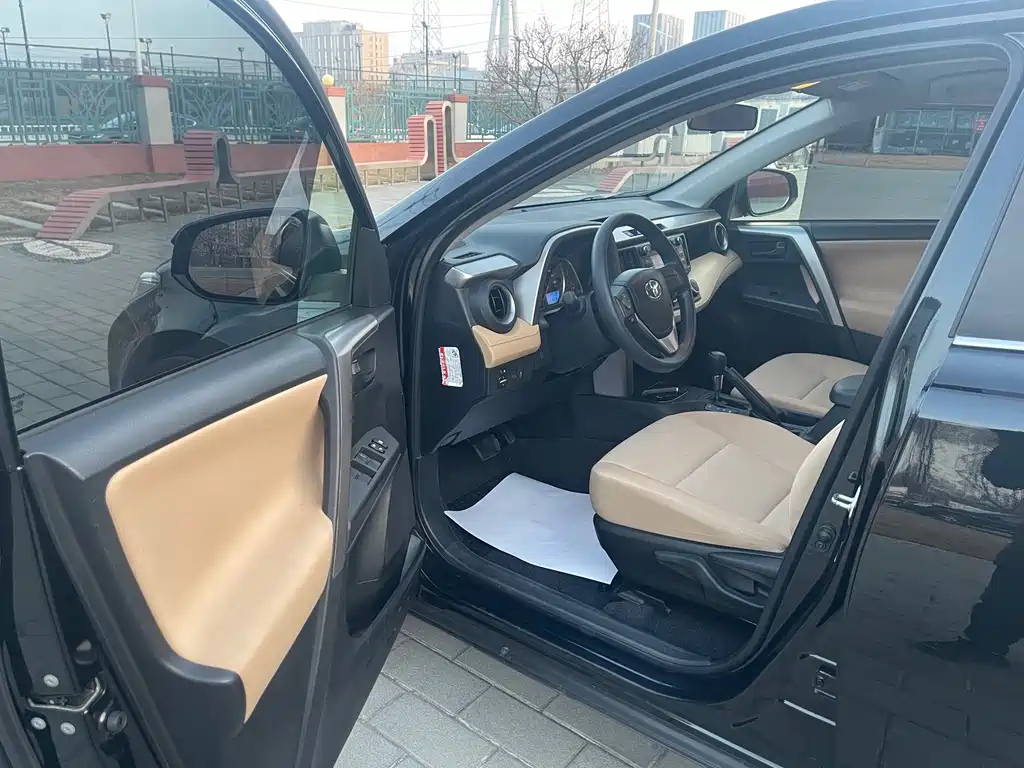 TOYOTA RAV4 RONGFANG 2019