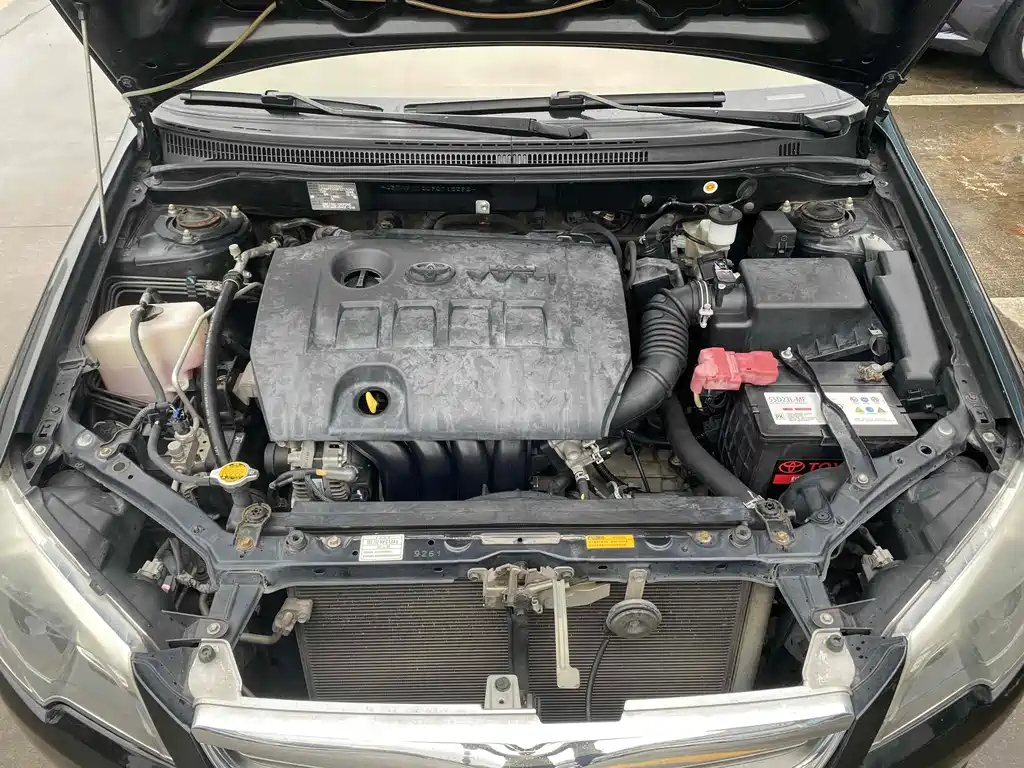 TOYOTA COROLLA 2015