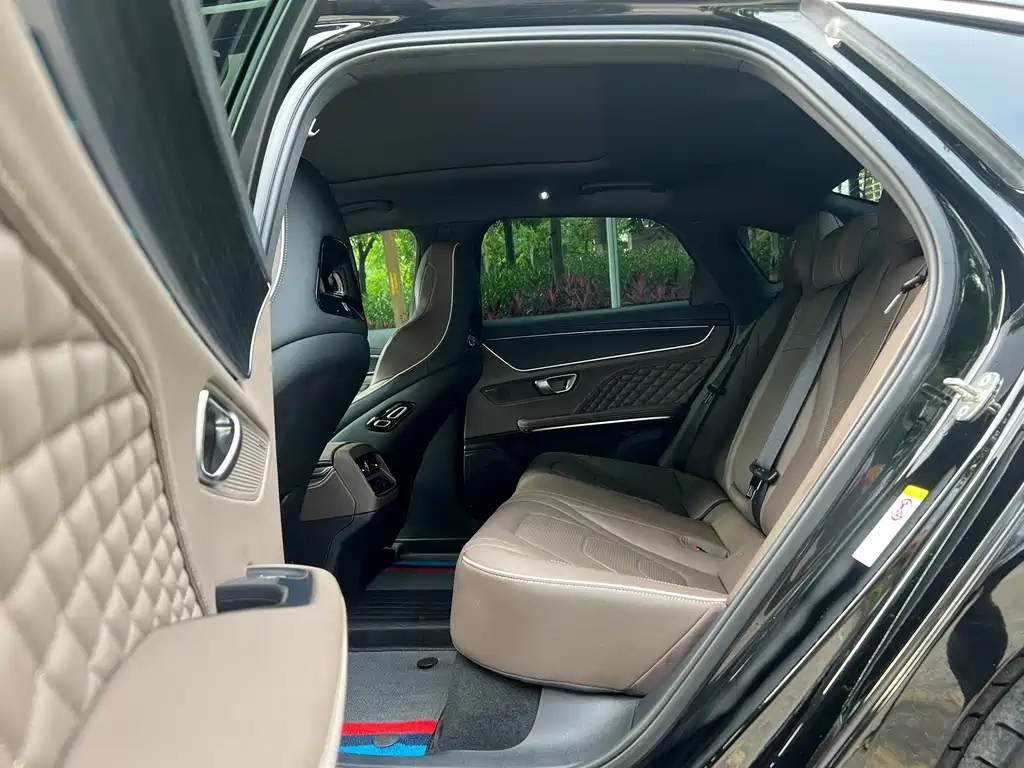 BYD HAN 2023
