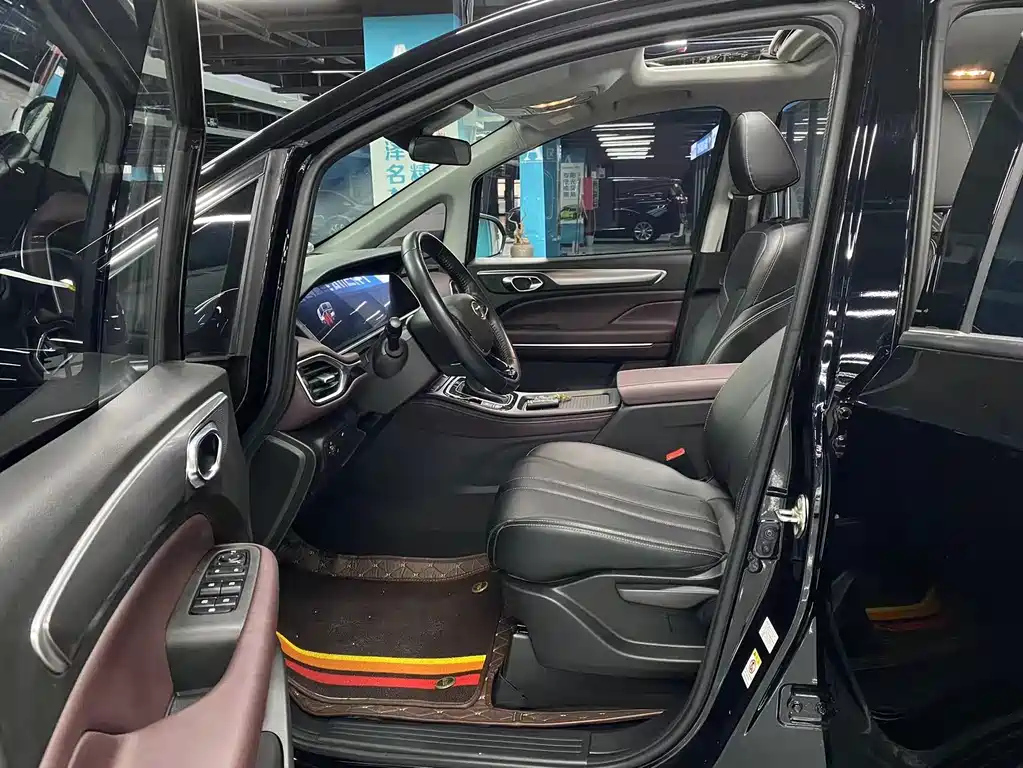 TRUMPCHI M6 2023