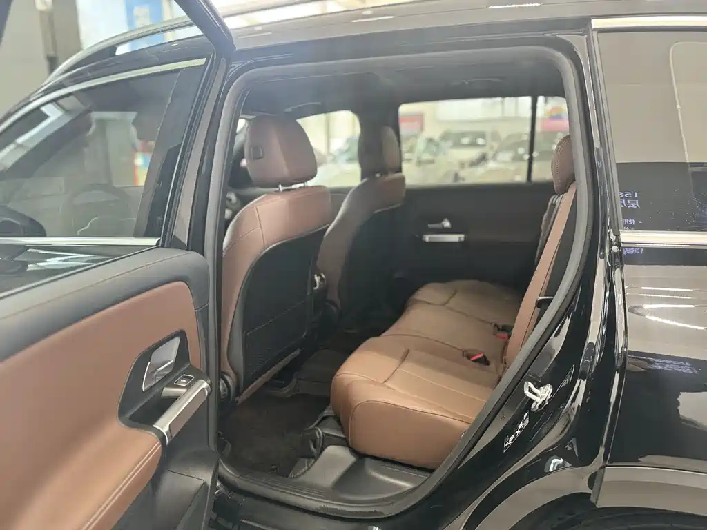 MERCEDES BENZ GLB 2022