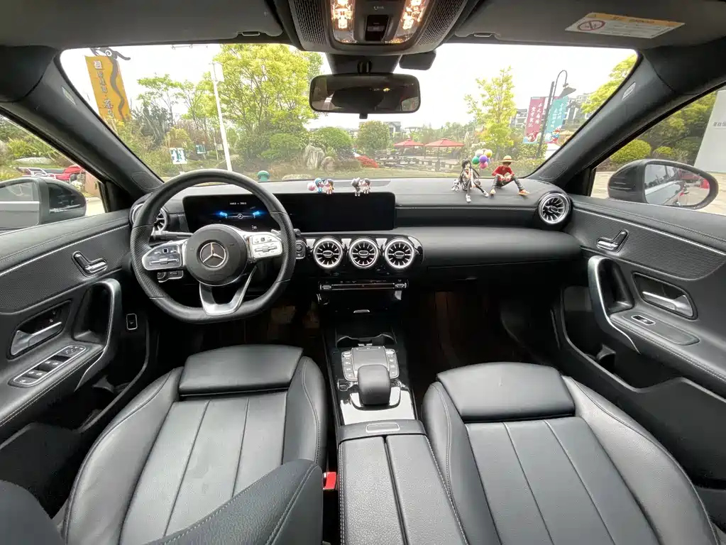 MERCEDES BENZ A-CLASS 2022