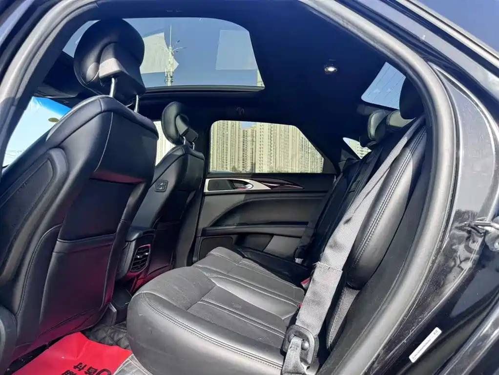 LINCOLN MKZ 2020