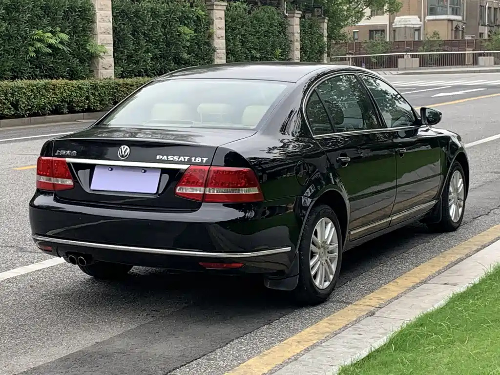 VOLKSWAGEN OTHER 2011