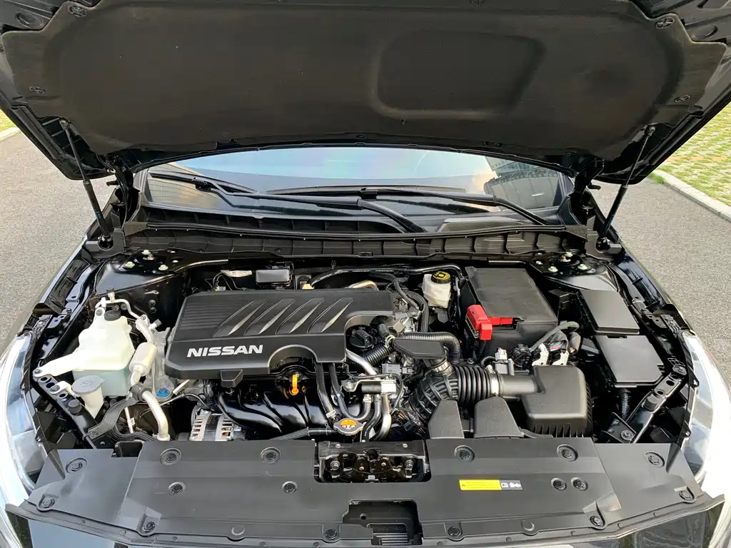 NISSAN TEANA 2021