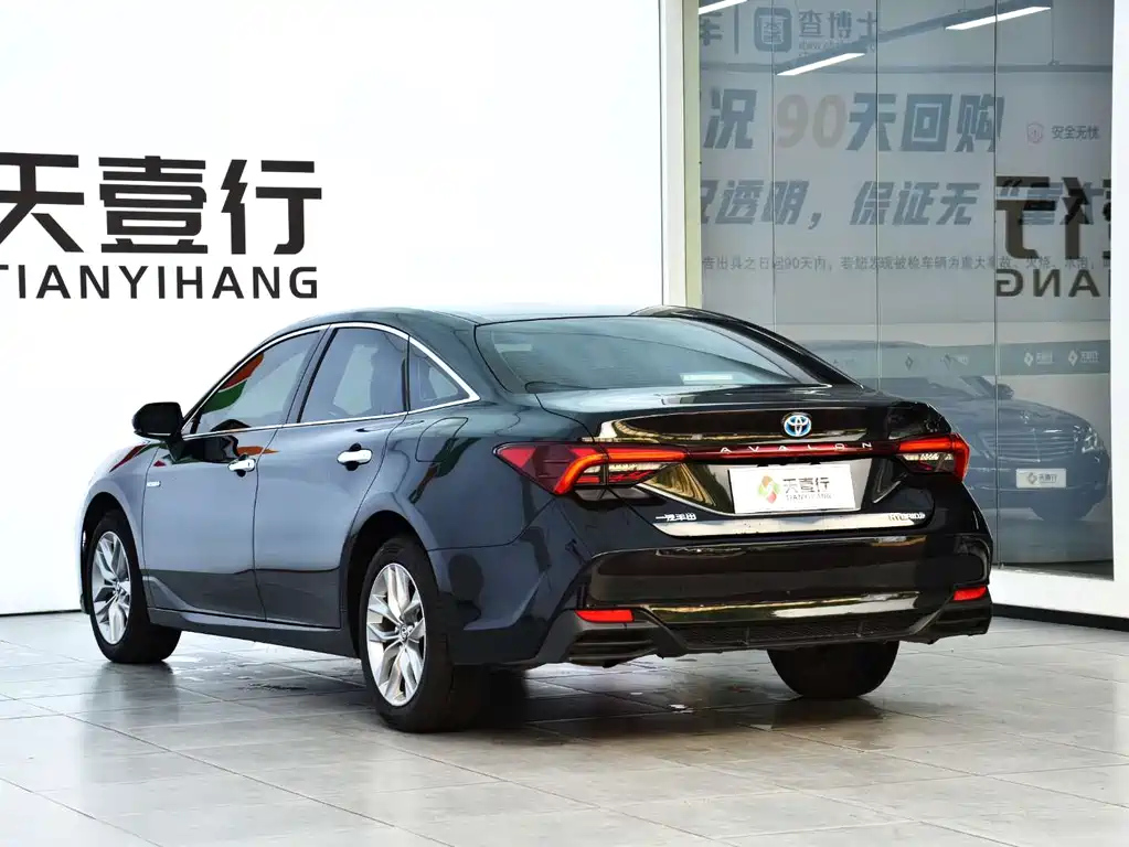 TOYOTA AVALON 2021