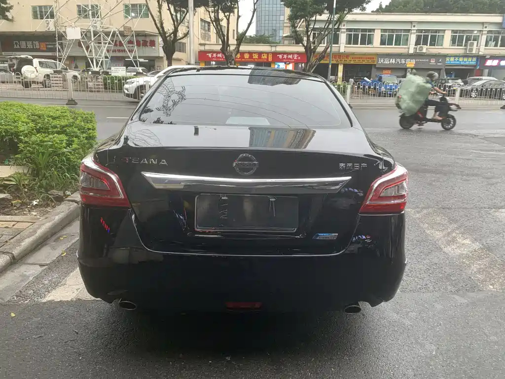 NISSAN TEANA 2016