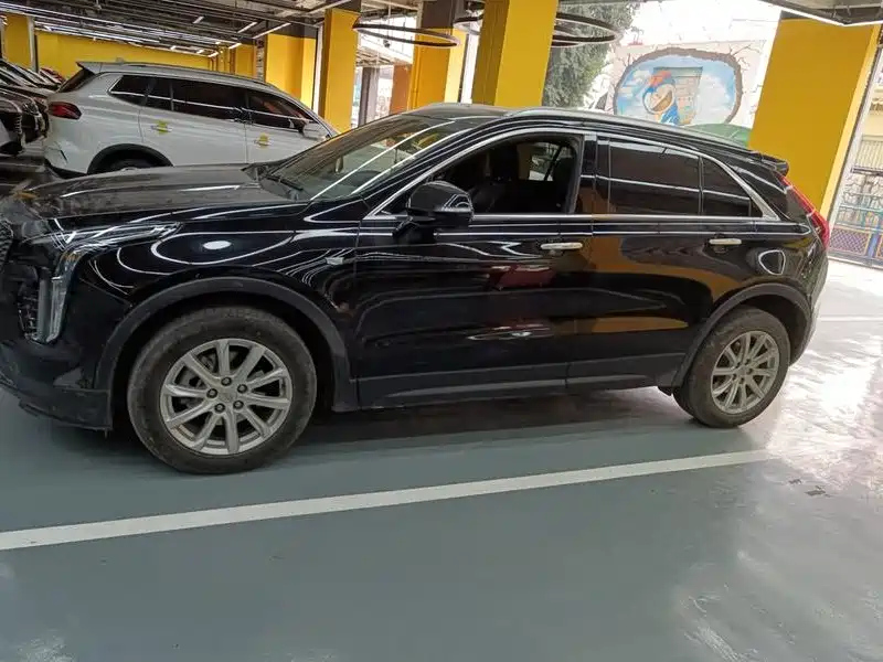 CADILLAC XT4 2020