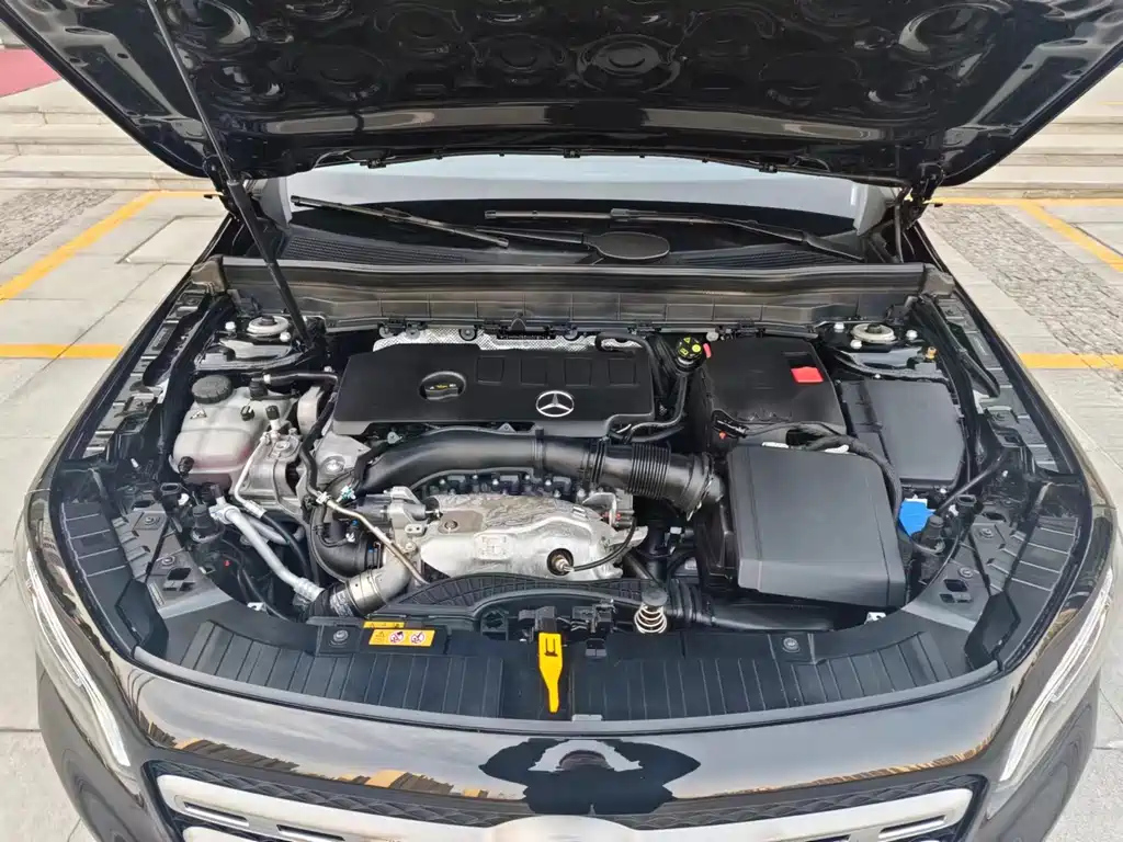 MERCEDES BENZ GLB 2022