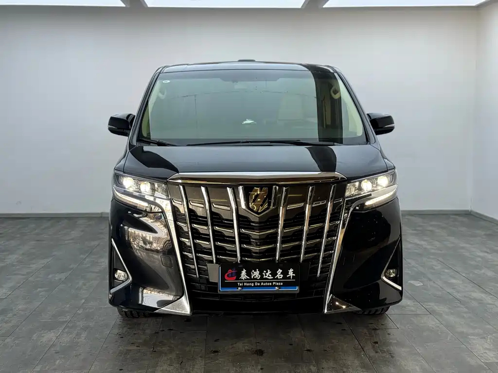 TOYOTA ALPHARD 2018