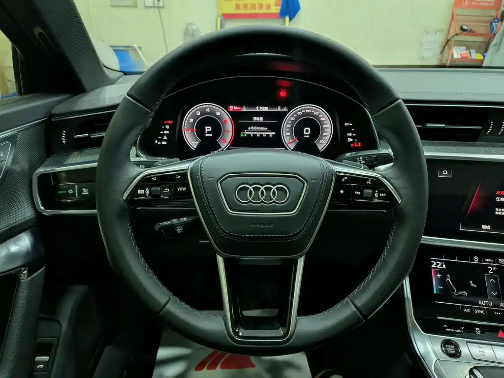 AUDI A6L 2023