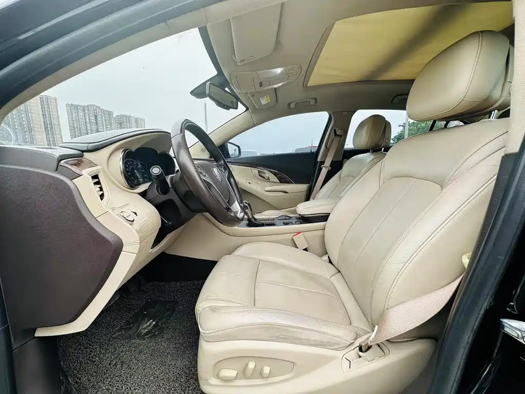 BUICK LACROSSE 2013