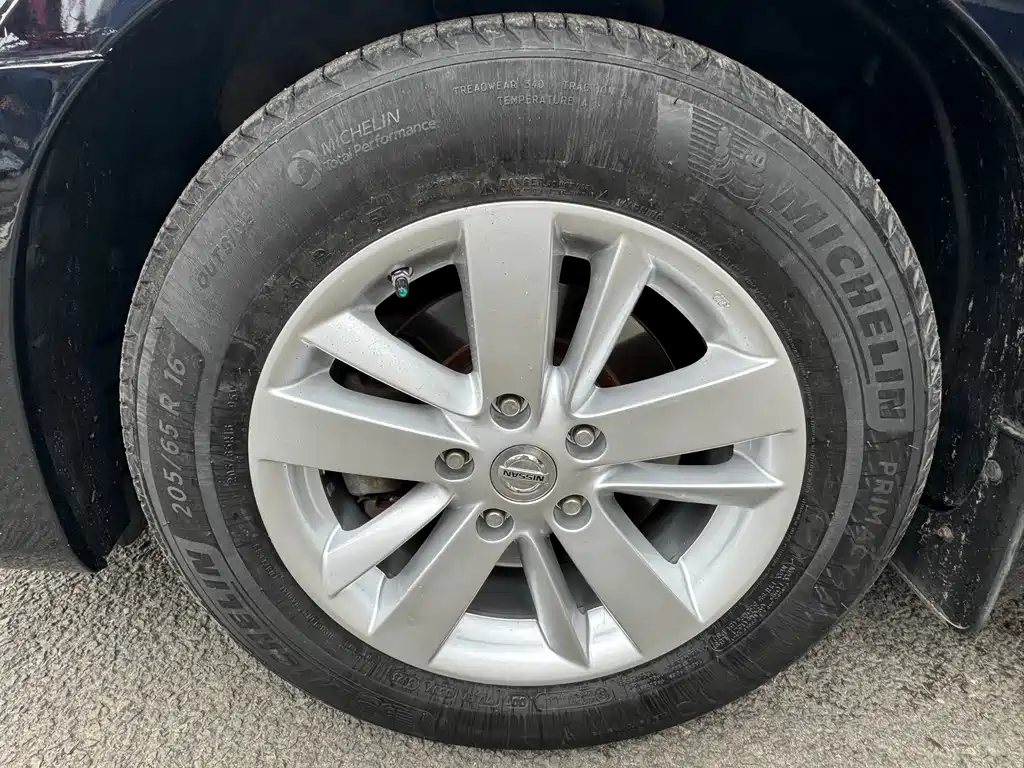 NISSAN TEANA 2013