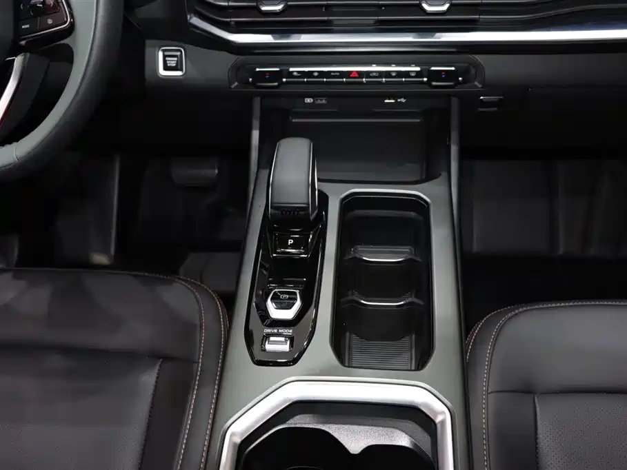 GEELY AUTO HAOYUE L 2022