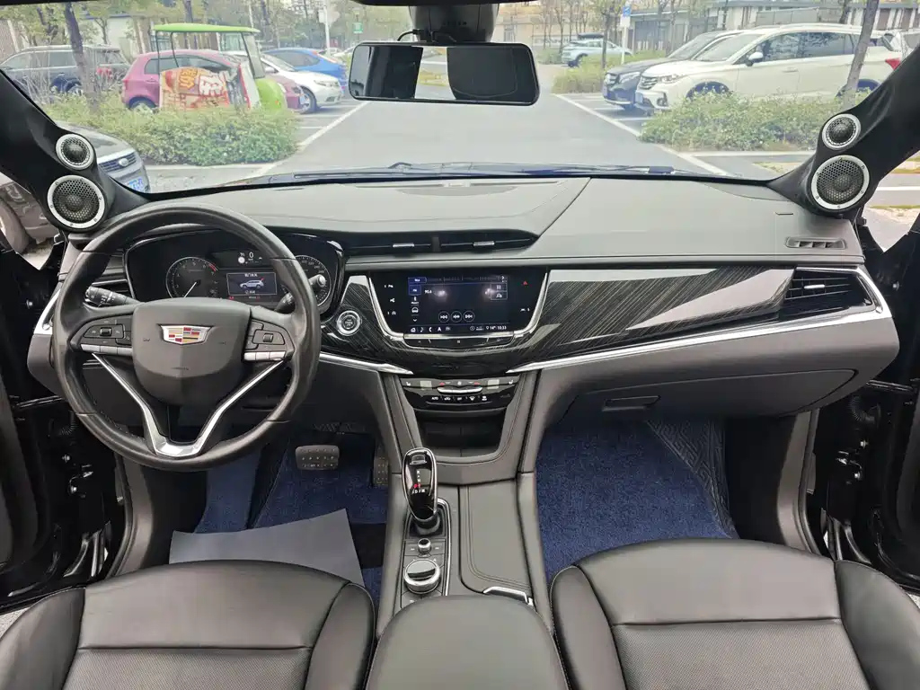 CADILLAC XT6 2020