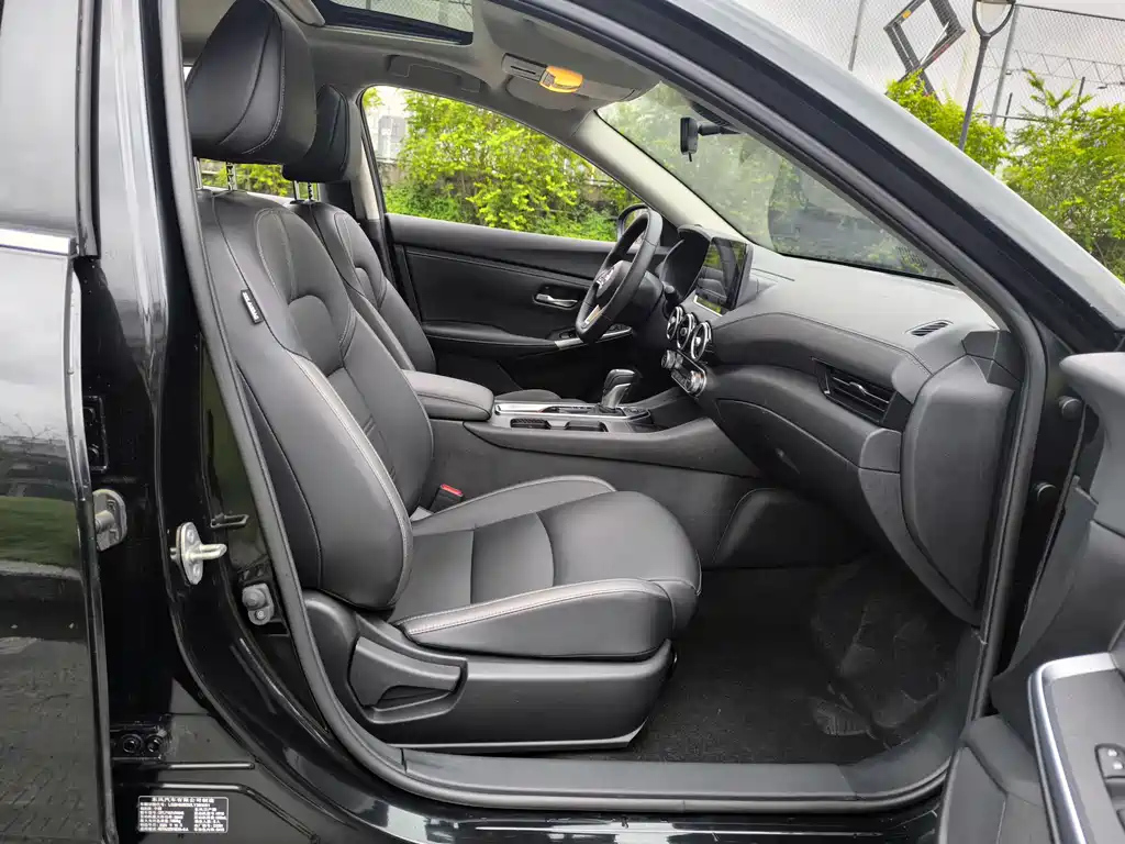 NISSAN SYLPHY 2020