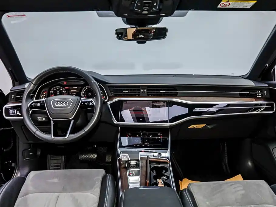 AUDI A6L 2023
